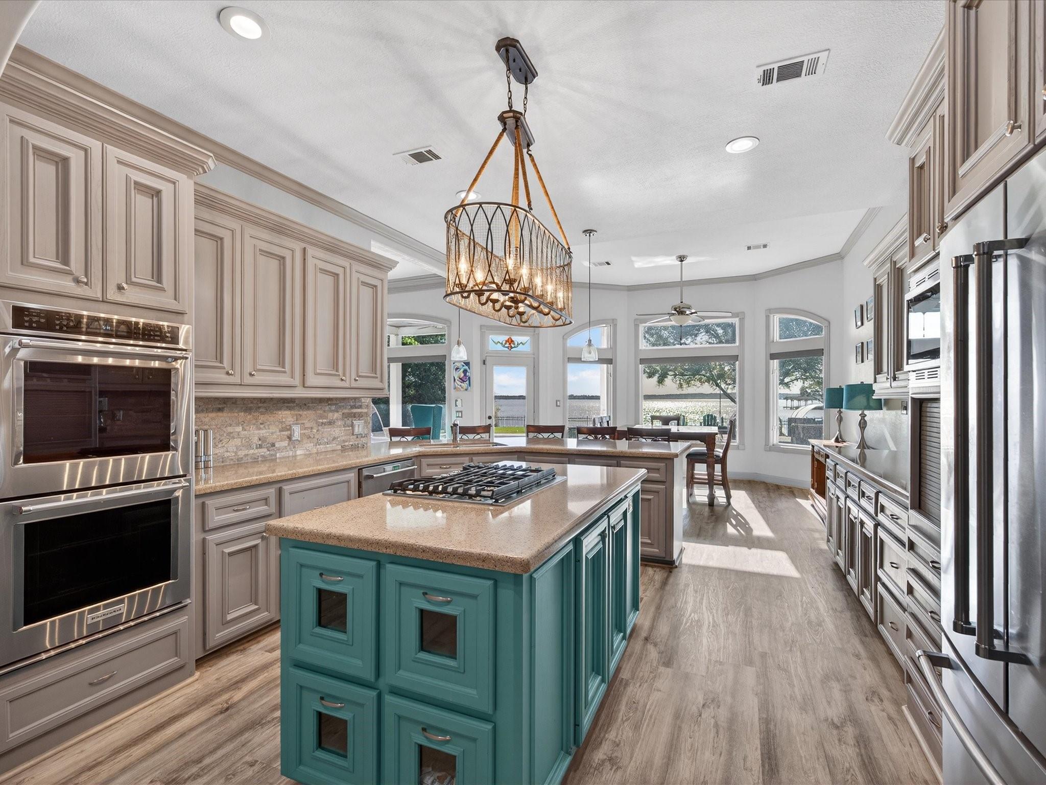 Willis, Texas, 77318, United States, 5 Bedrooms Bedrooms, ,5 BathroomsBathrooms,Residential,Active,2031003