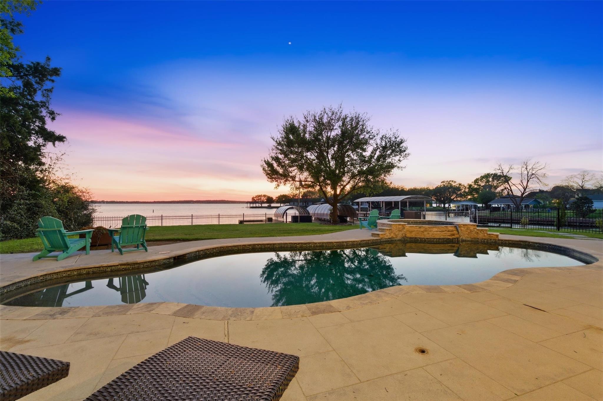 Willis, Texas, 77318, United States, 5 Bedrooms Bedrooms, ,5 BathroomsBathrooms,Residential,Active,2031003