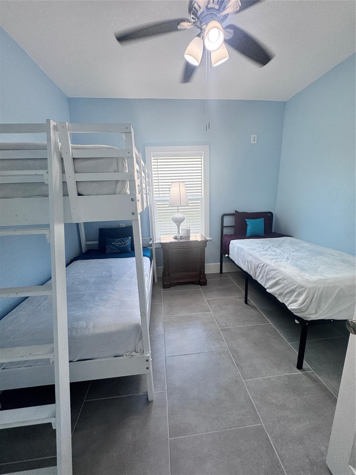 2811 Avenue Q 1/2