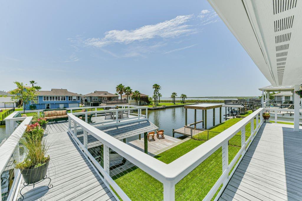 1126 Redfish Street