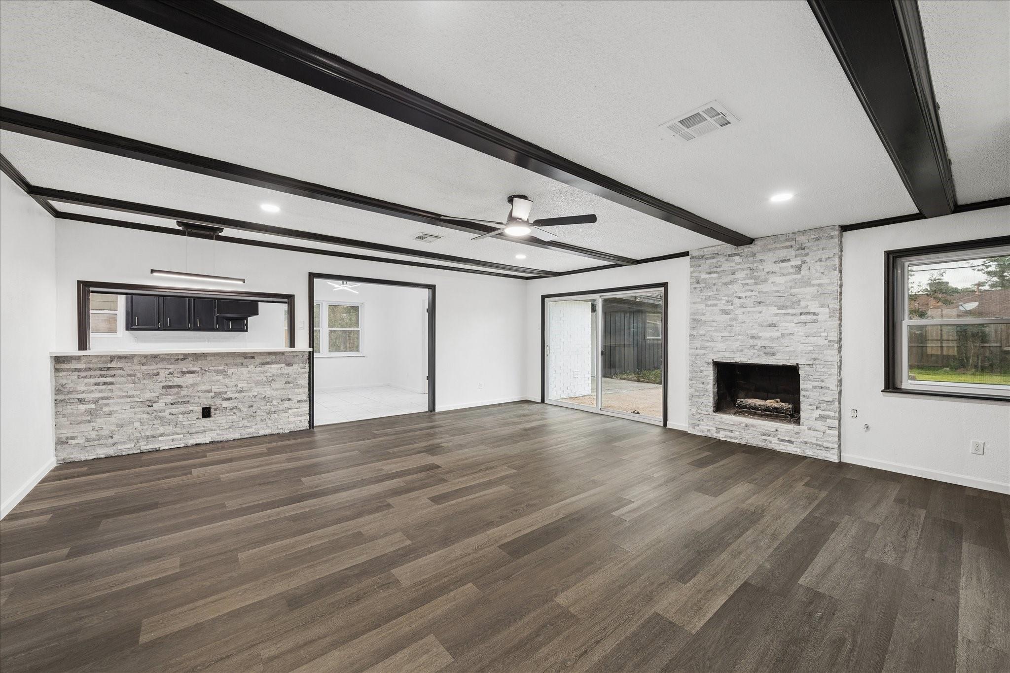 210 Weeping Oak Lane