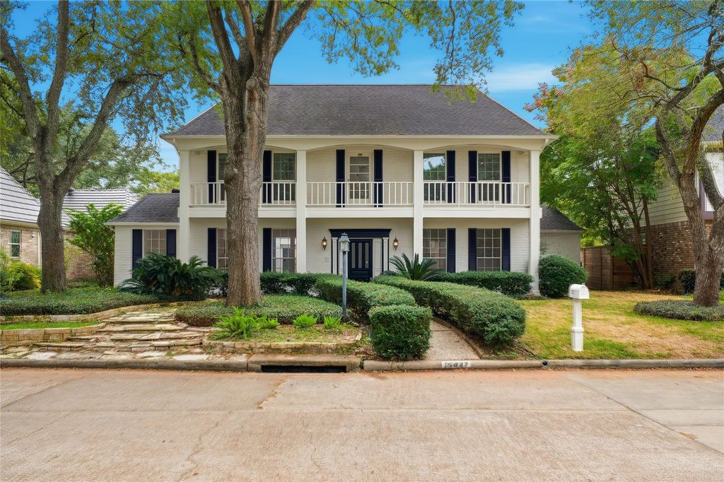 Photo of 15827 Foxgate Road, Houston, TX 77079 (MLS # 69970908)