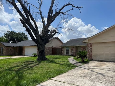 Photo of 7727 Log Hollow Drive, Houston, TX 77040 (MLS # 82323192)