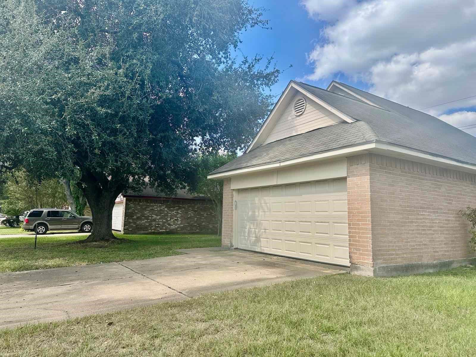 21918 Pearl Lake Drive