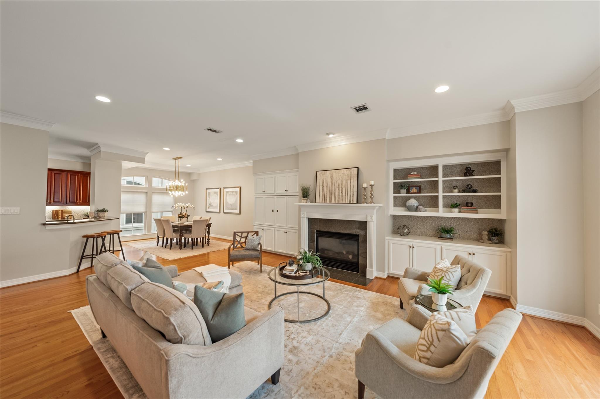 2708 Wroxton Road