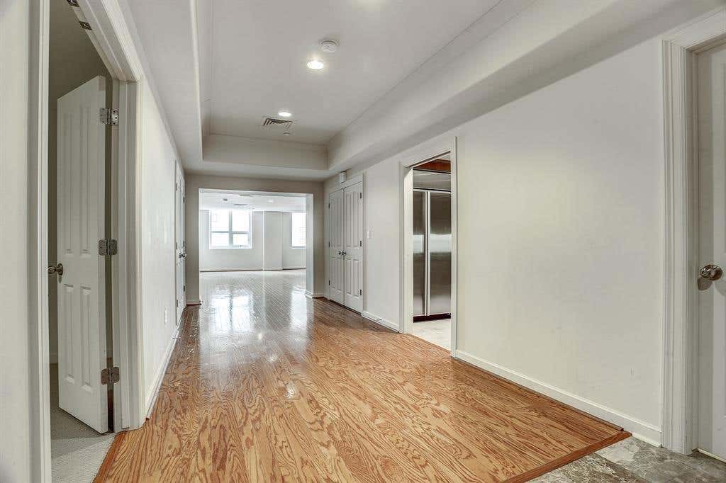 Photo of 914 Main Street #1402, Houston, TX 77002 (MLS # 91980783)