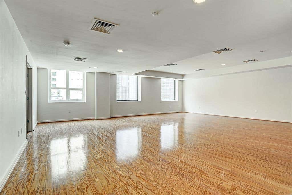 Photo of 914 Main Street #1402, Houston, TX 77002 (MLS # 91980783)
