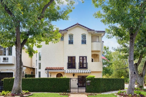 Photo of 6635 Minola Street, Houston, TX 77007 (MLS # 15068492)