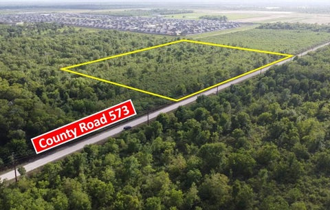 Photo of TBD County Road 573, Manvel, TX 77583 (MLS # 87927162)