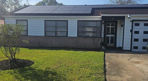 Photo of 10510 Sierra Drive, Houston, TX 77051 (MLS # 54834178)