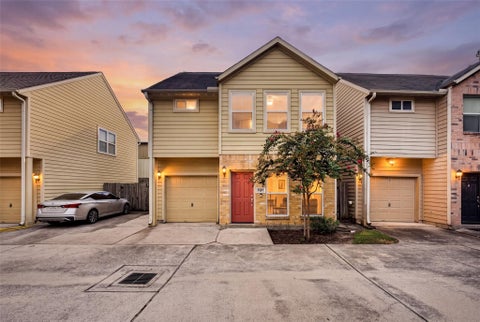 Photo of 2202 Naomi Street #3, Houston, TX 77054 (MLS # 88459242)