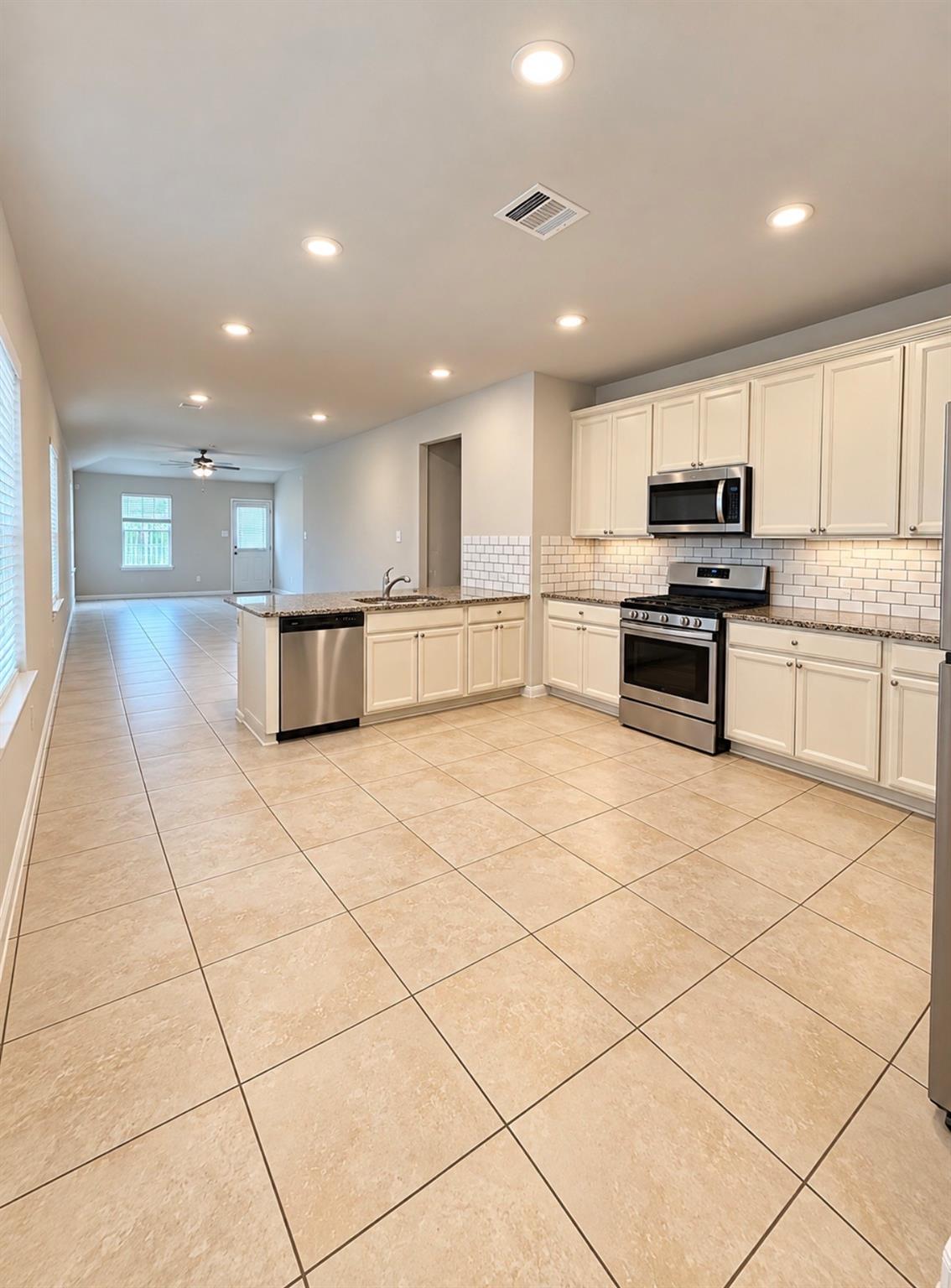 6934 Scarlet Sagebrush Street