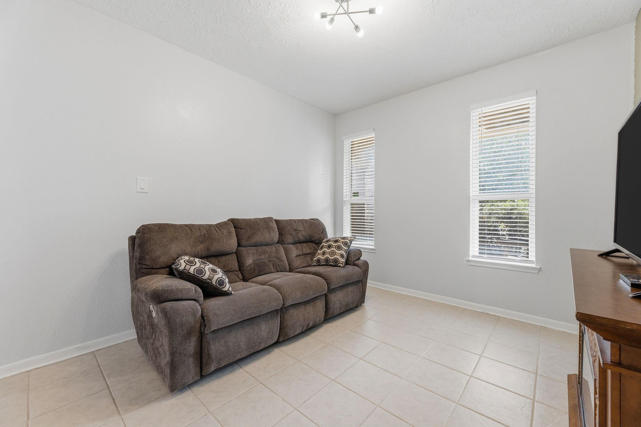 5011 Laird Forest Court