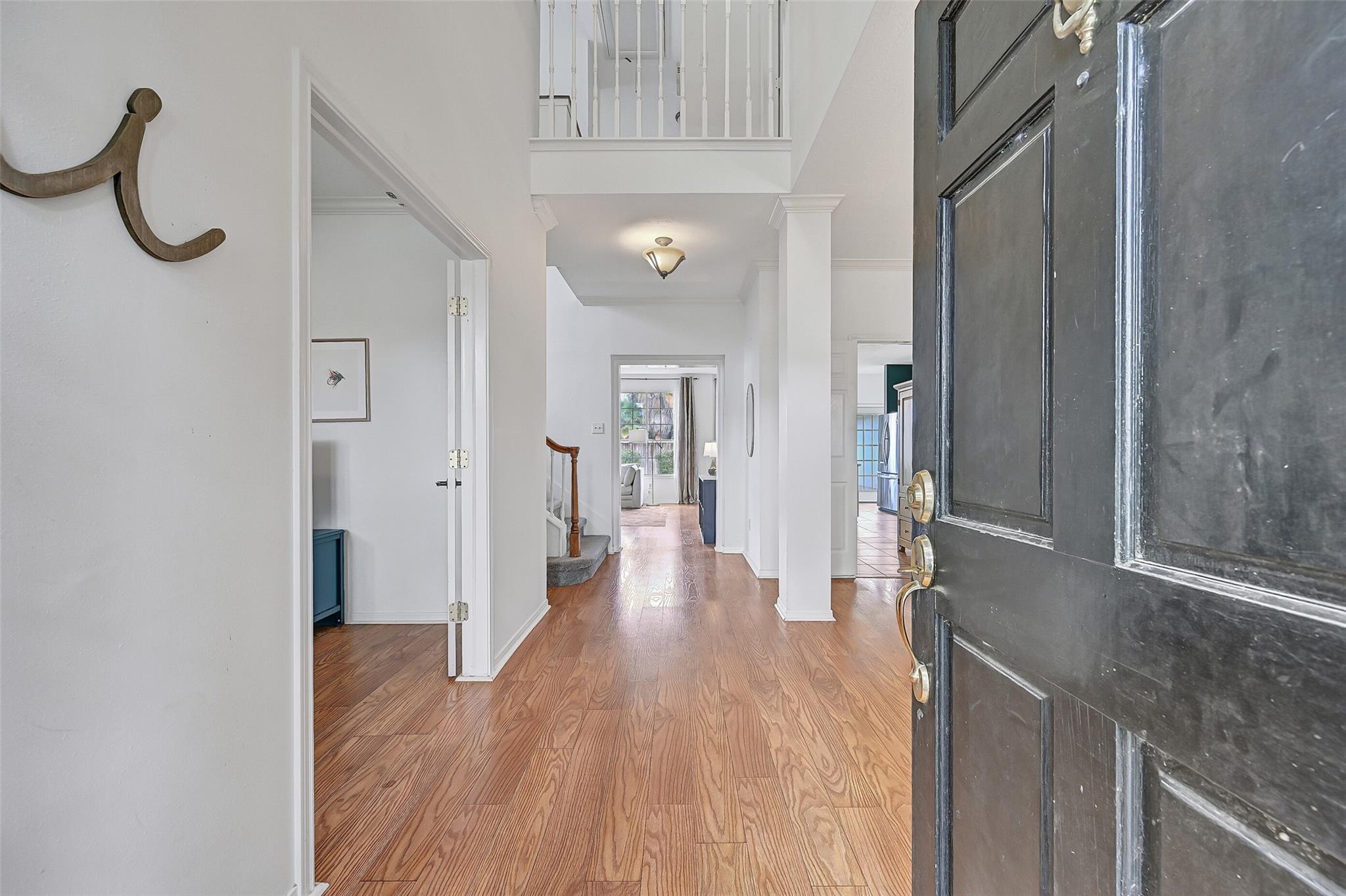 1807 N Mission Circle