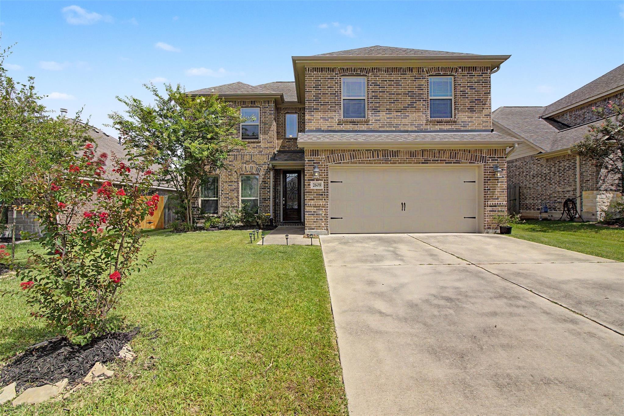 2609 Kimbolton Drive