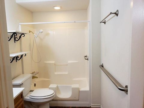 Tiny photo for 822 Tangle Oaks Drive, Bellville, TX 77418 (MLS # 22415395)