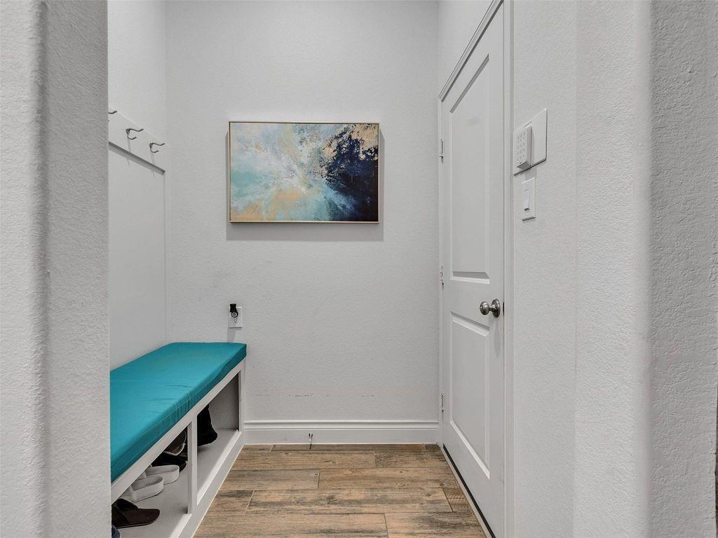 23311 Darst Field Trail