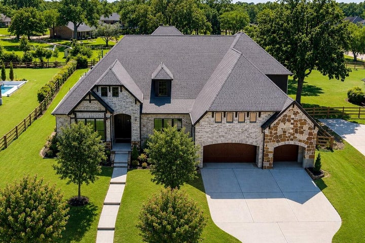Photo 1 of 50 — 8526 Blue Ridge Trail, Fulshear, TX 77406