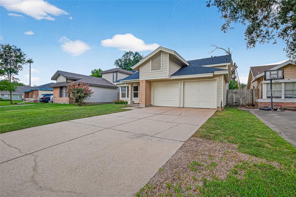 Photo of 1811 Foxlake Drive, Houston, TX 77084 (MLS # 87844480)