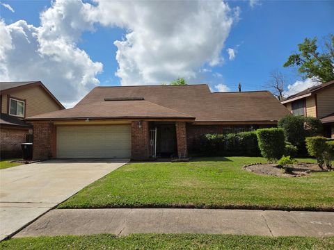 Photo of 7707 Candlegreen Lane, Houston, TX 77071 (MLS # 93238496)