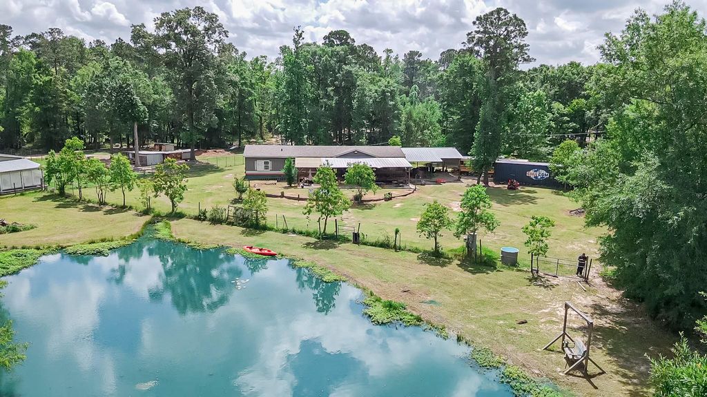 Photo of 123 Ridgewood Drive, Huffman, TX 77336 (MLS # 14026167)