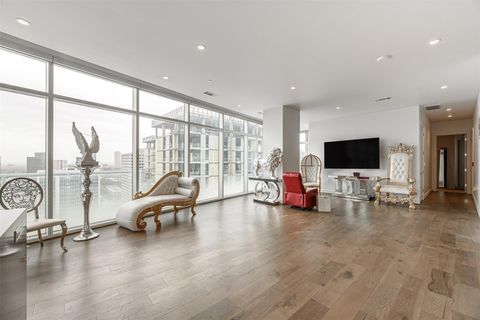 Photo of 4521 San Felipe Street #2104, Houston, TX 77027 (MLS # 50079065) Photo of 4521 San Felipe Street #2104, Houston, TX 77027 (MLS # 50079065)