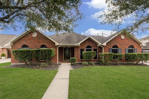 Photo of 3403 Kerr Lane, Pearland, TX 77584 (MLS # 22531748)