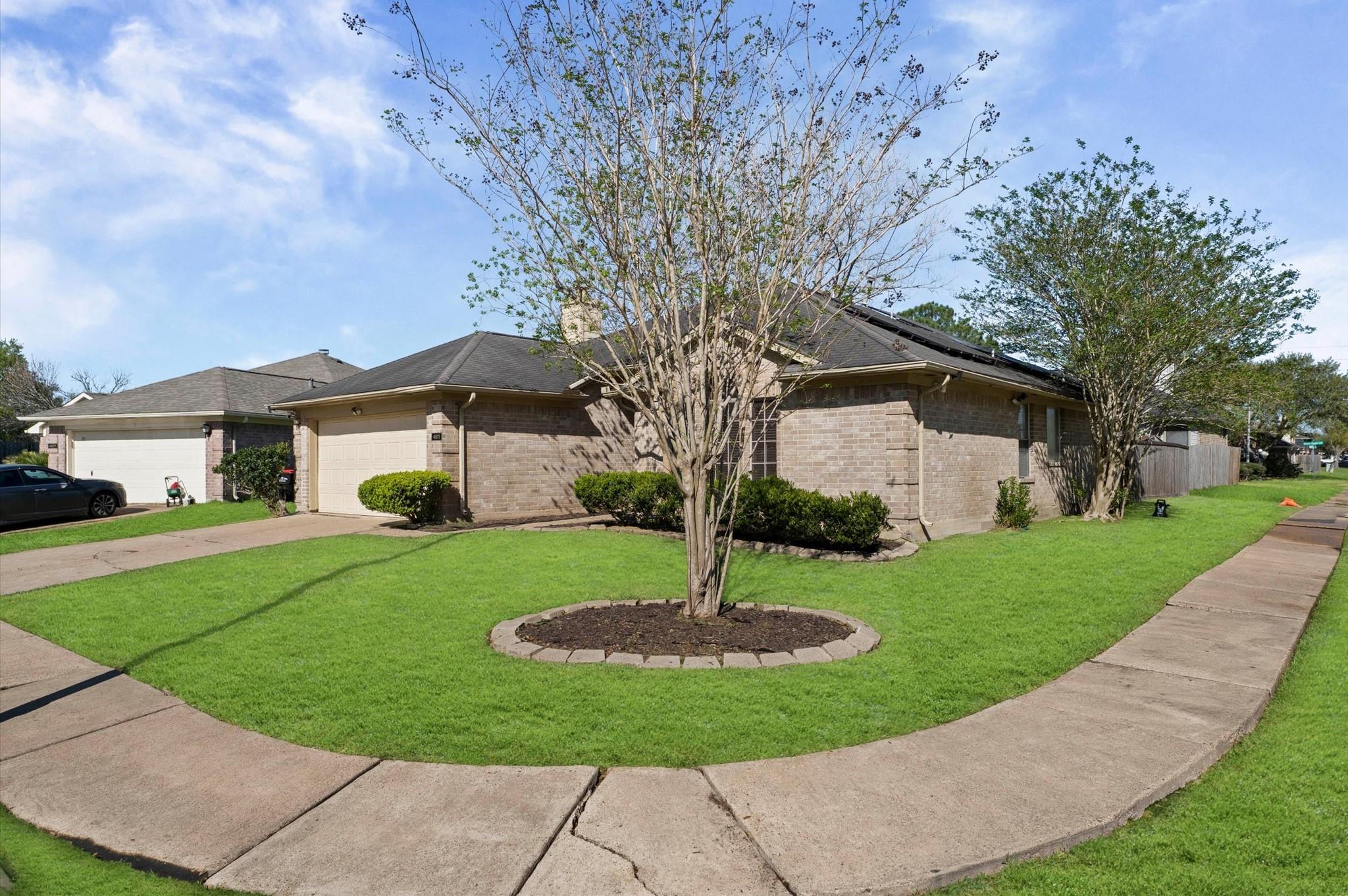 4511 Hunter Green Court