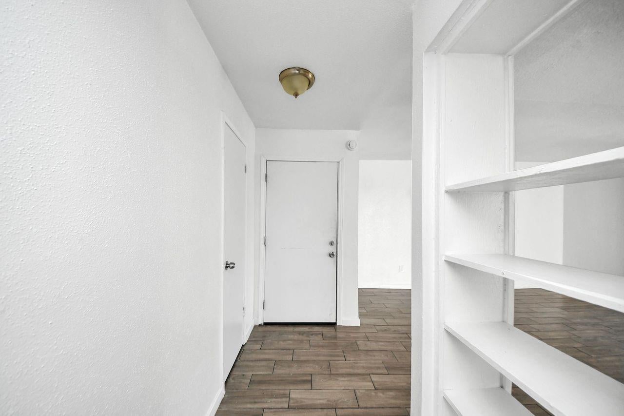 5625 Antoine Drive 312