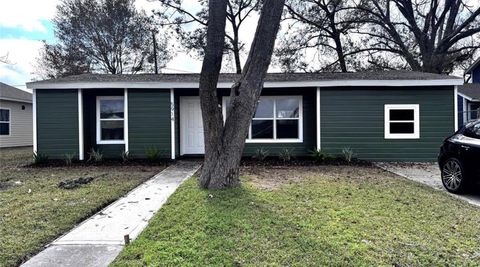 5914 Southcrest Street Houston TX 77033