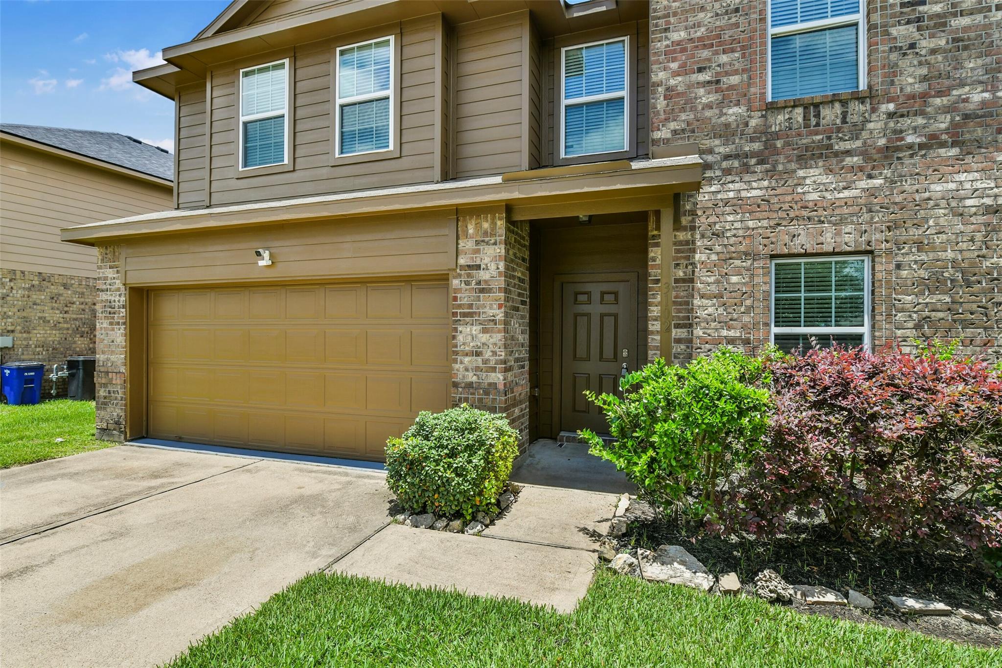 3102 Cambridge Meadows Ln