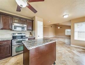 23802 Griffin House Lane