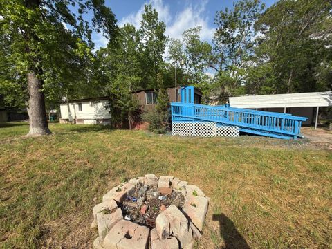 Apartment For Sale - 109 Birchwood Drive Dr<br/> Willis, TX 77378