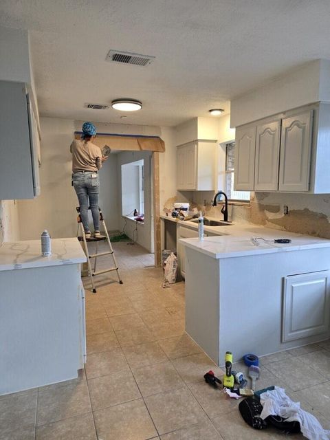 Photo of 23122 Cimber Lane, Spring, TX 77373 (MLS # 10915537)