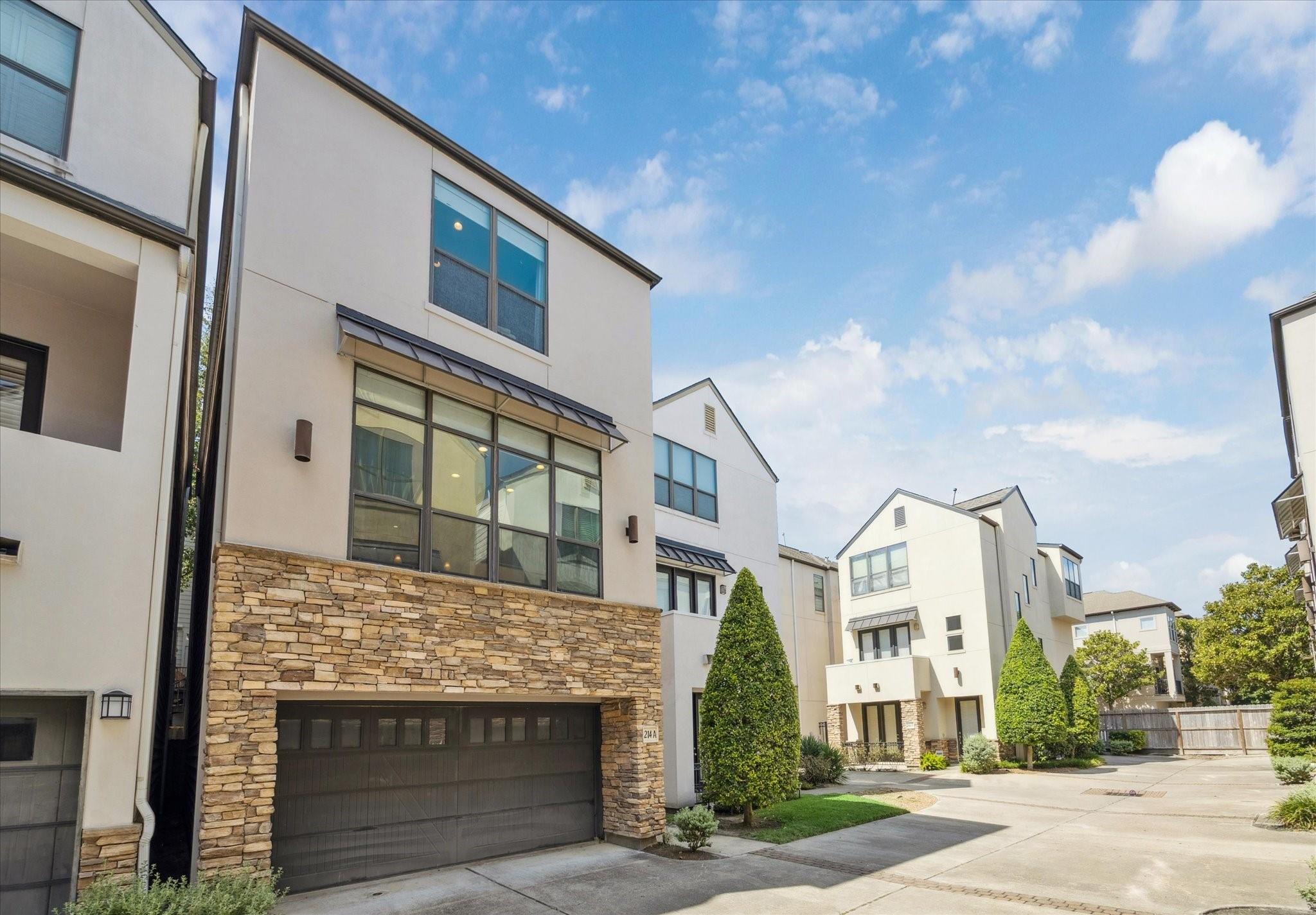 214 Detering Street A