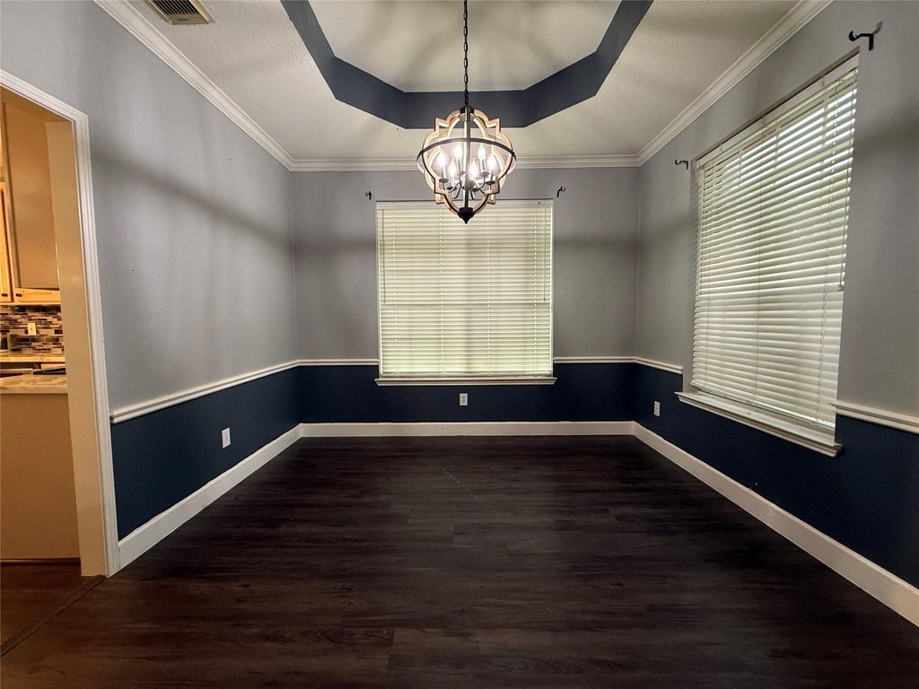 Photo of 2010 Trail Water Court, Houston, TX 77339 (MLS # 70399006)