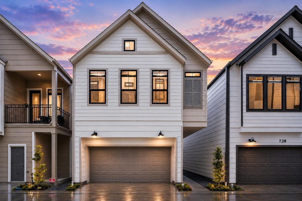 Photo of 740 Curtin Street, Houston, TX 77018 (MLS # 9309151)