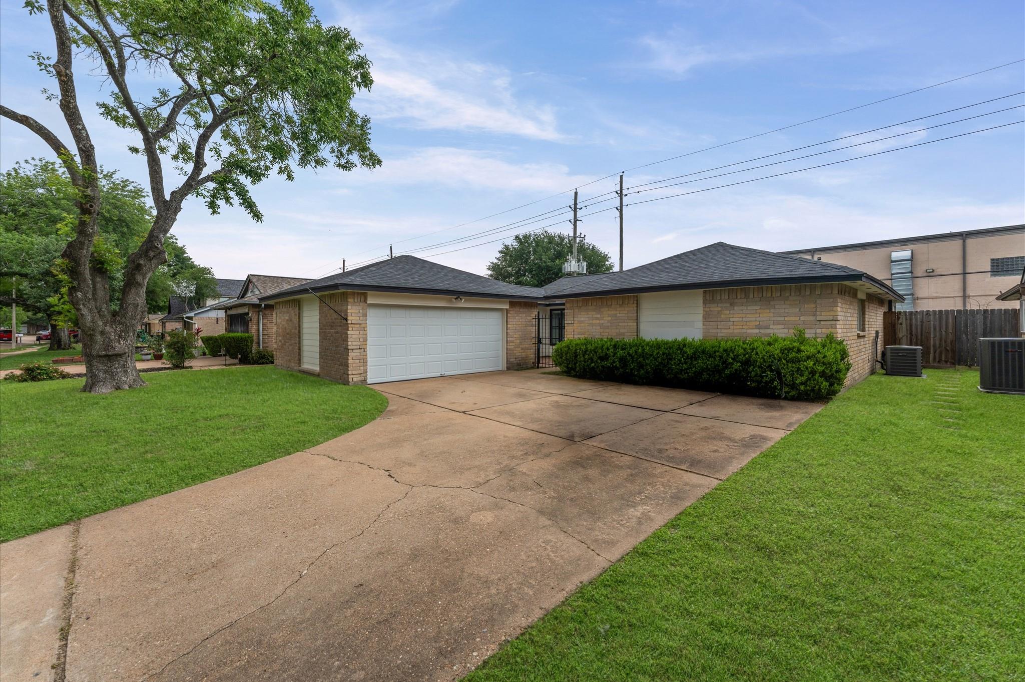 1319 Grand Junction Drive