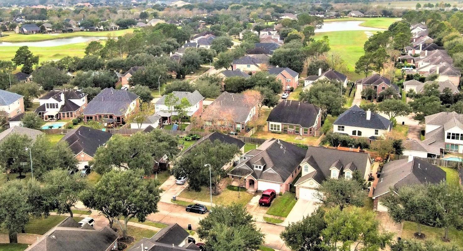 1214 Sand Pines