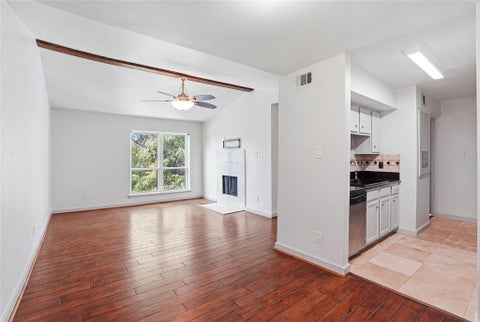 Photo of 2025 Augusta Drive #206, Houston, TX 77057 (MLS # 68274327)