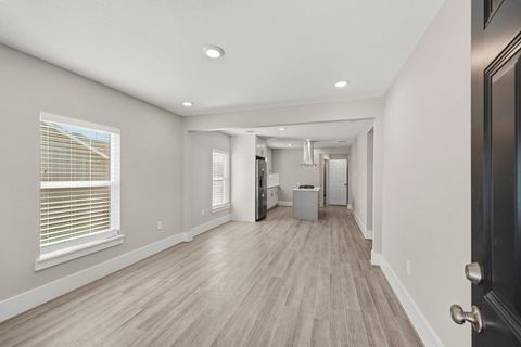 Tiny photo for 8302 Tavenor Lane, Houston, TX 77075 (MLS # 43780830)