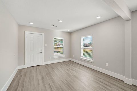 Tiny photo for 8302 Tavenor Lane, Houston, TX 77075 (MLS # 43780830)