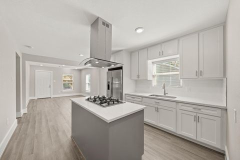 Tiny photo for 8302 Tavenor Lane, Houston, TX 77075 (MLS # 43780830)