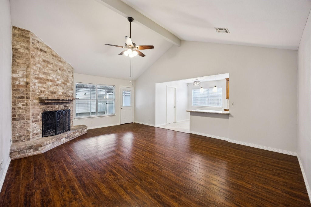 Photo of 1919 Spillers Lane, Houston, TX 77043 (MLS # 39361841)