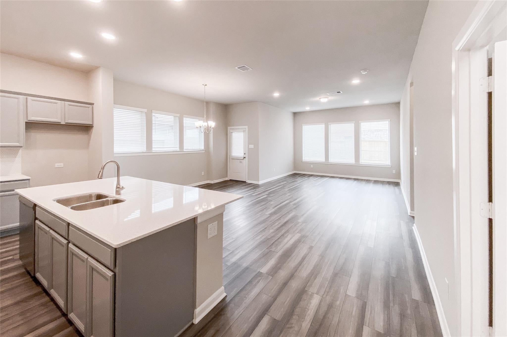 2810 Chestnut Oak Circle