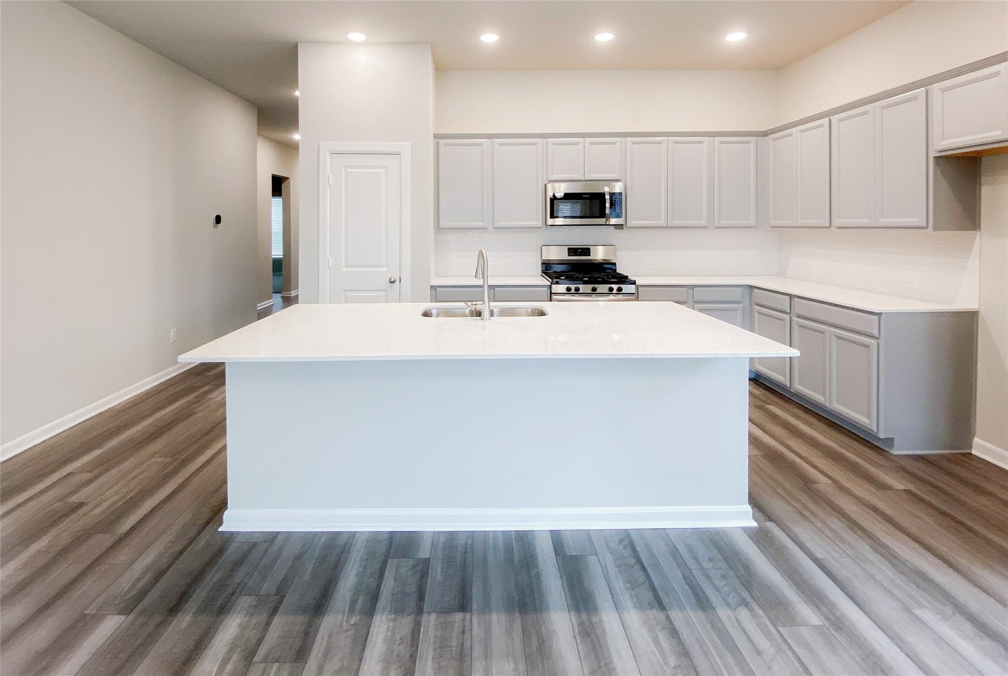 2810 Chestnut Oak Circle