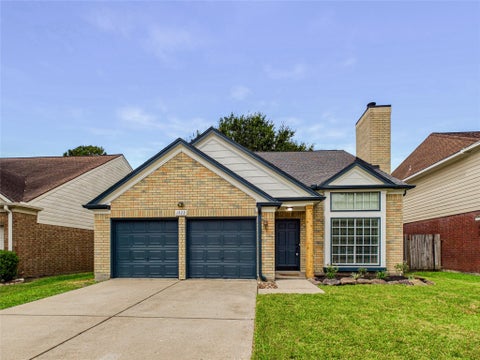 Photo of 1922 Tipperary Drive, Deer Park, TX 77536 (MLS # 50487811)