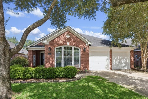 Homes For Sale - 2510 Llano Springs Drive<br/> Katy, TX 77494
