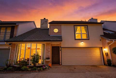 Photo of 2006 Potomac Drive #B, Houston, TX 77057 (MLS # 65329923)