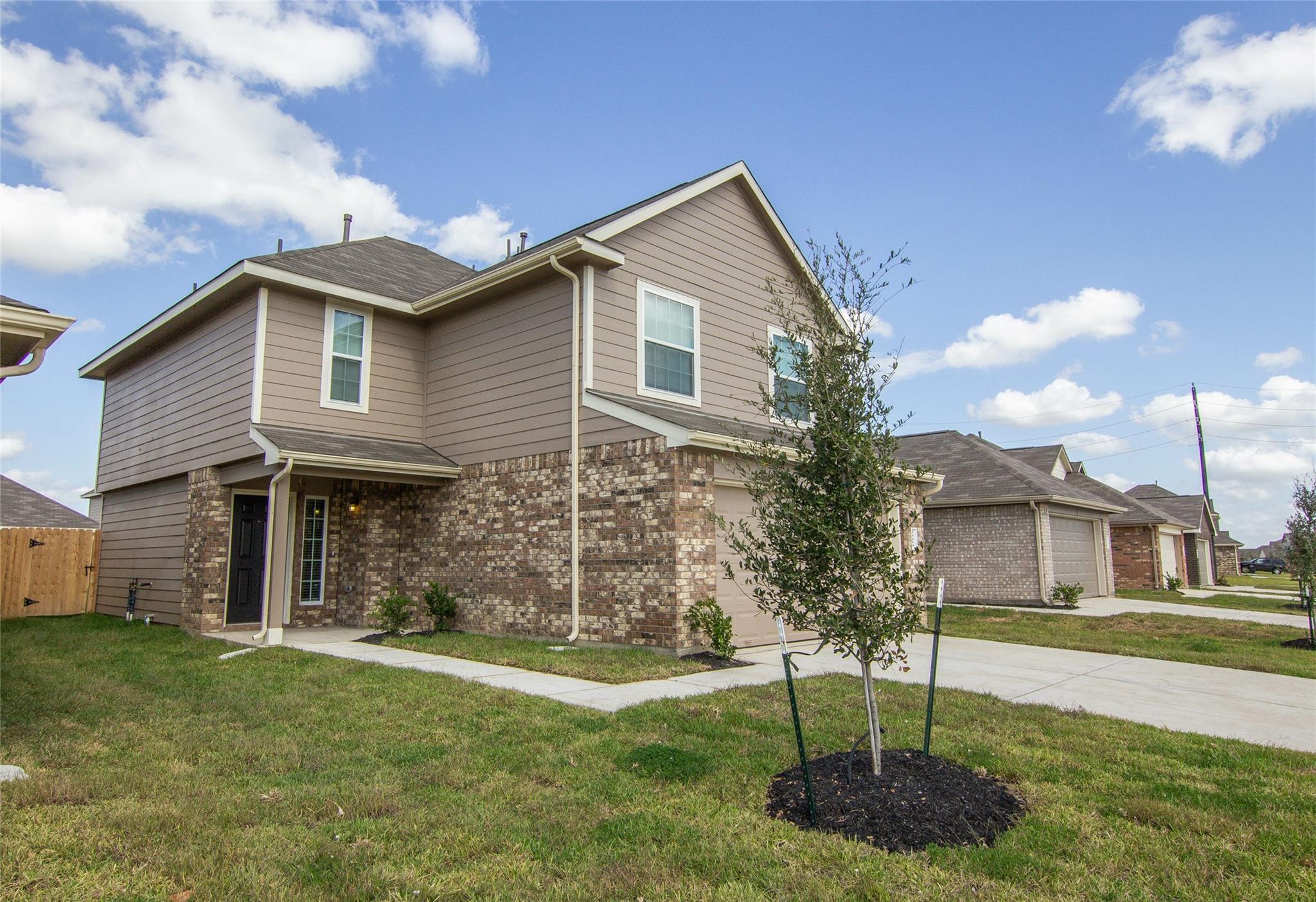 24414 Treviso Gardens Drive